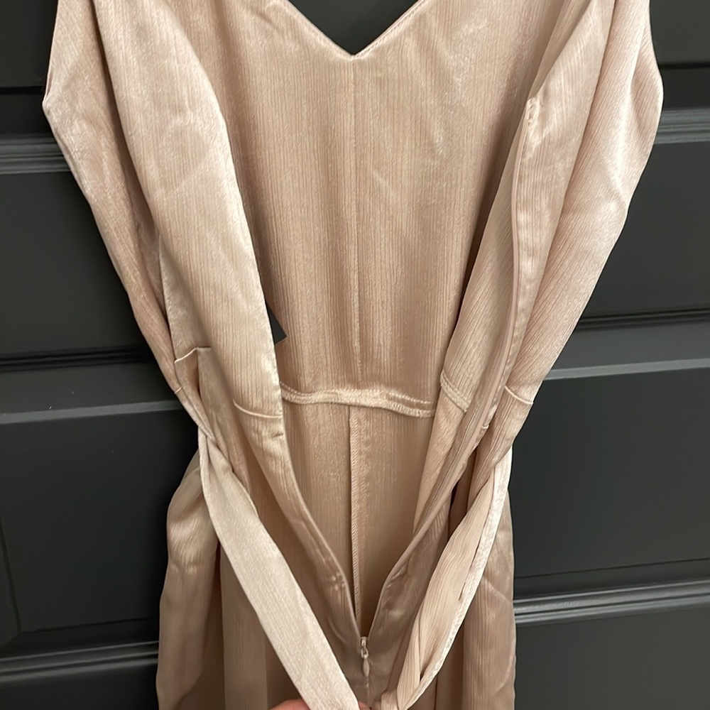 🆕 Silky romper - Picture 4 of 4